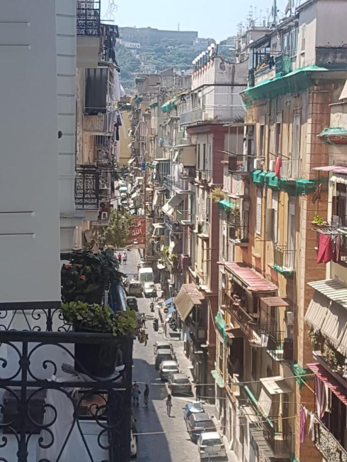 Casa Napul'E Hotel Napoli Bagian luar foto